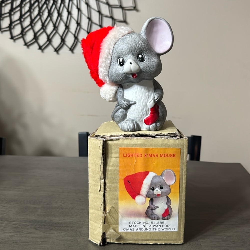 Vintage Lighted Christmas Mouse